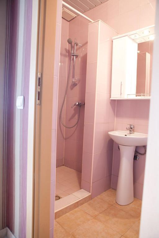 Hotel Complex Verhovina Kiev Esterno foto